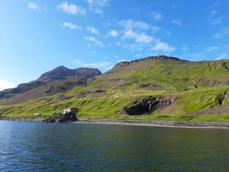 Hotel Gistiheimilith Bergistangi 1 Northurfjorthur Exteriér fotografie